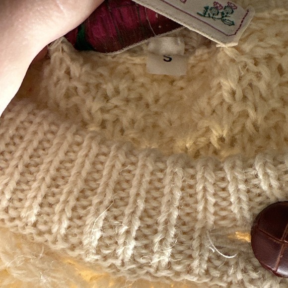 Vintage 90s Highland Home Industries Hand Knit Pure Wool Cream Cardigan | Sz: S - Picture 11 of 13